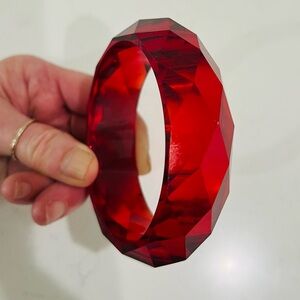 Vintage Faceted Red Lucite Bangle Bracelet Chunky Mod Statement